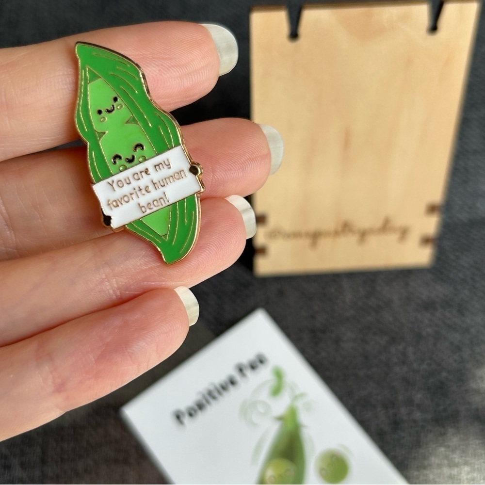 Positive Pea Brooch Pin Affirmation Card Set Green White Gold
